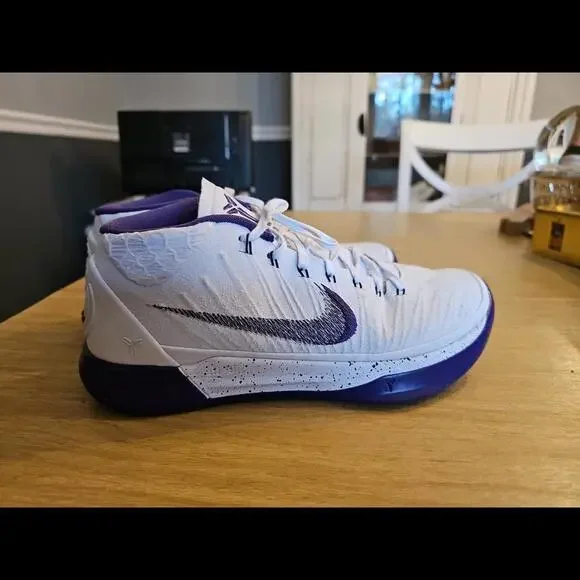Nike Kobe AD Basketball Shoes size US 42EU Super Rare 922482-100